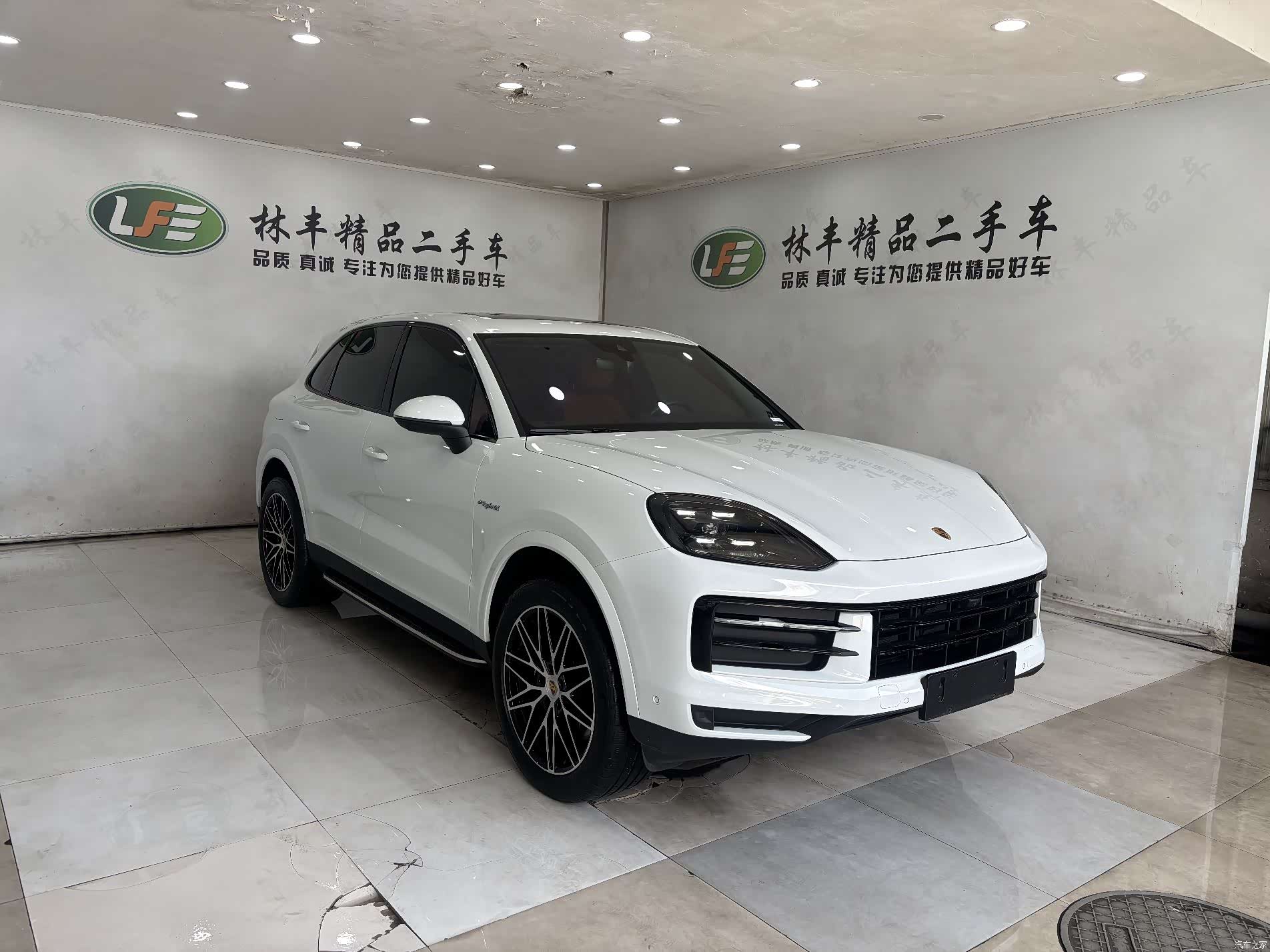 Porsche Cayenne, 2024 3