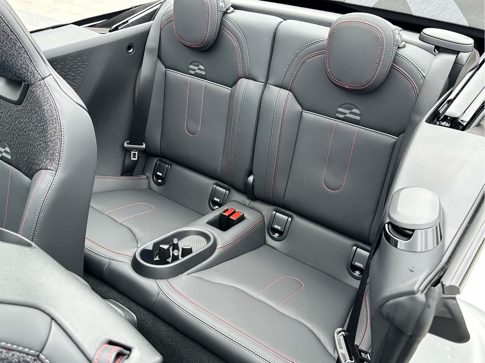 Mini Cooper, 2026 21