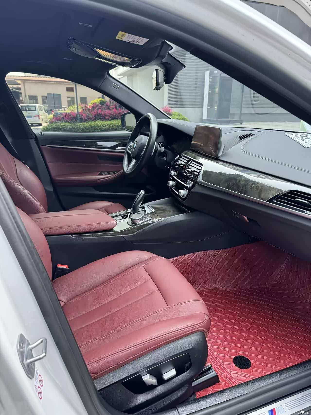 BMW 5 Series, 2019 11