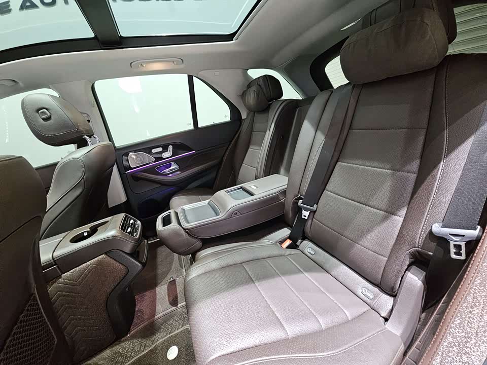 Mercedes-Benz GLE Mercedes-Benz GLE