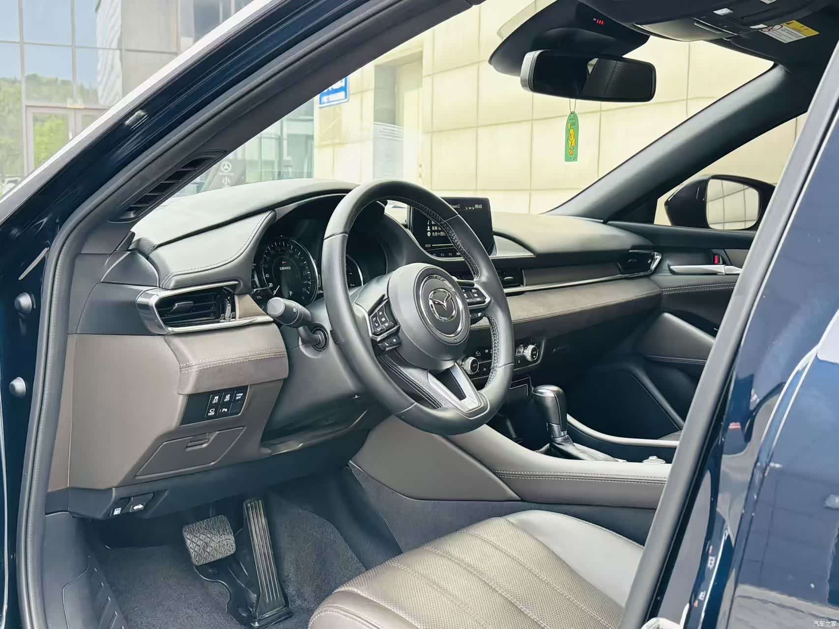 Mazda Atenza, 2022 11