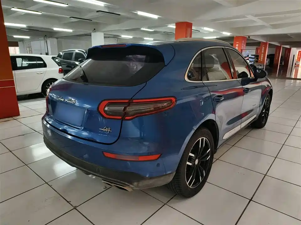 Zotye SR9