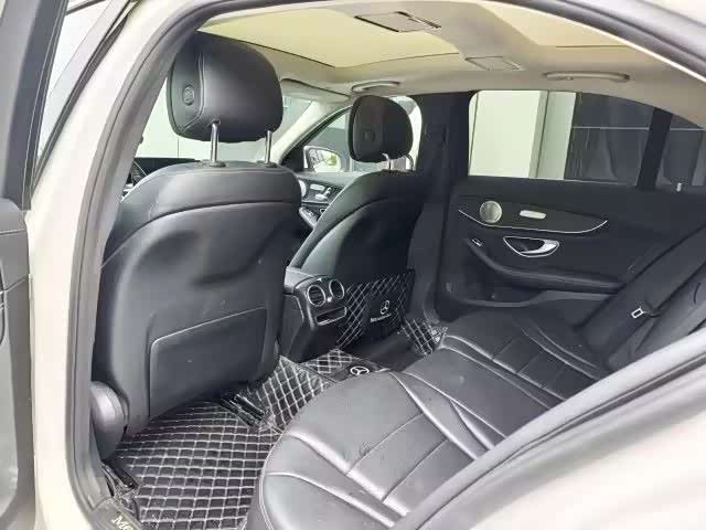 Mercedes-Benz C-Class, 2019 14