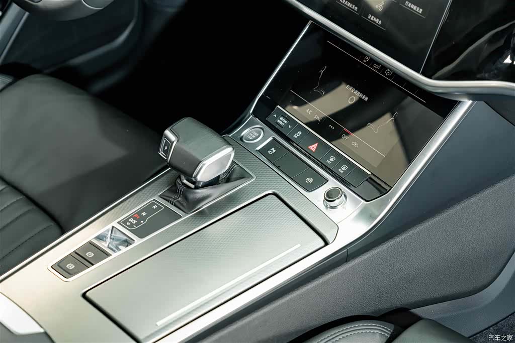 Audi A6L, 2019 19