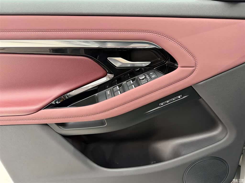 Land Rover Range Rover, 2023 21