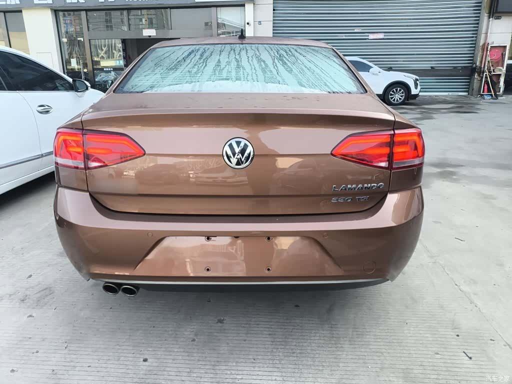 Volkswagen Lamando, 2015 4