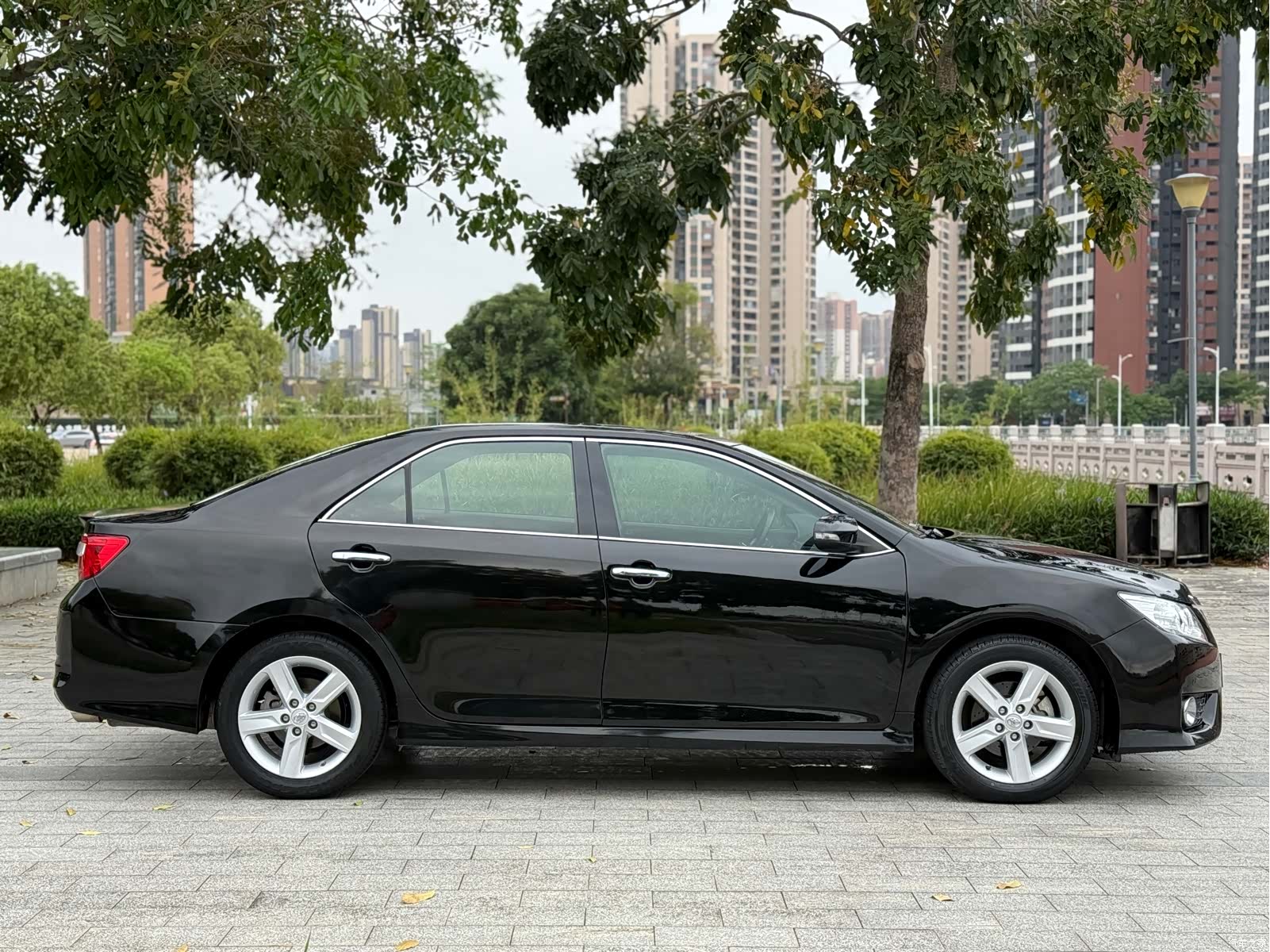 Toyota Camry, 2014 10