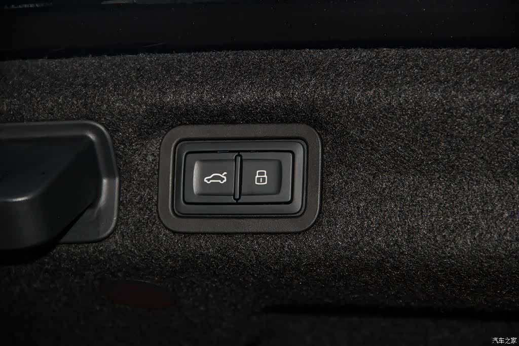 Audi A7L, 2025 33