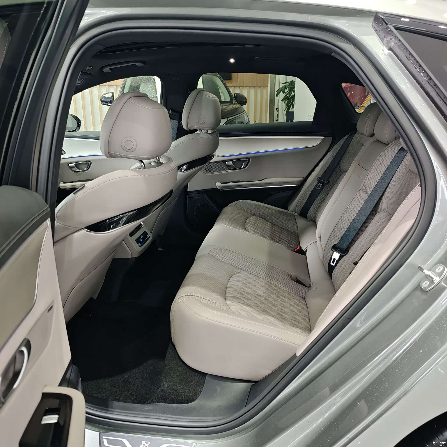 BYD Han, 2025 все фото