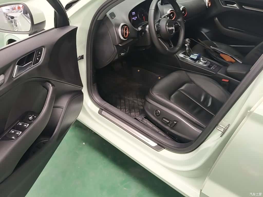 Audi A3, 2018 16