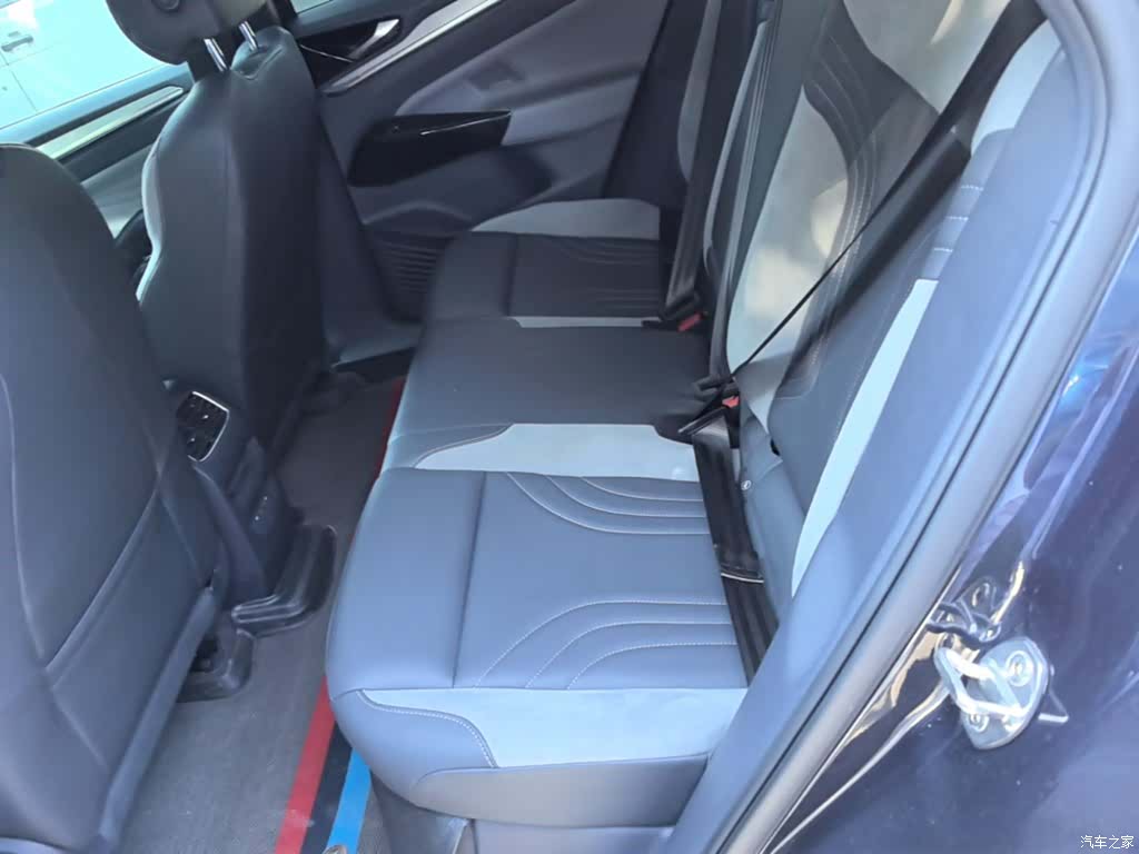 Volkswagen ID.4, 2022 17