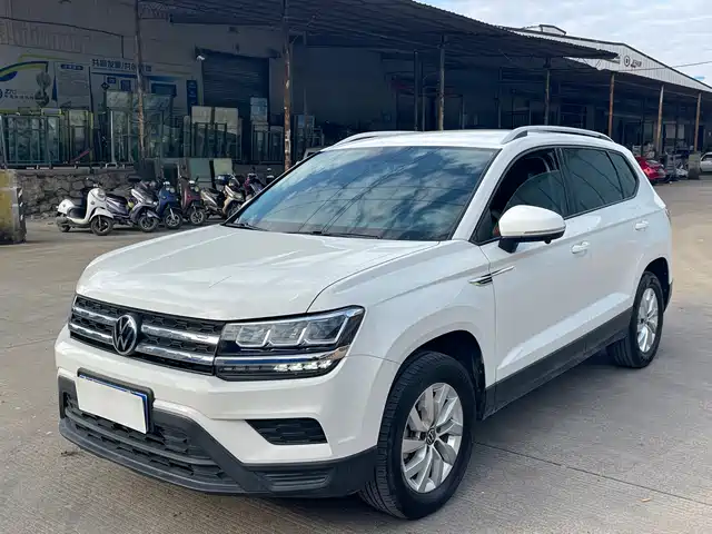 Volkswagen Tharu 2021 — купить из Китая под заказ