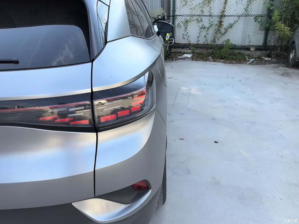Volkswagen ID.4, 2022 8