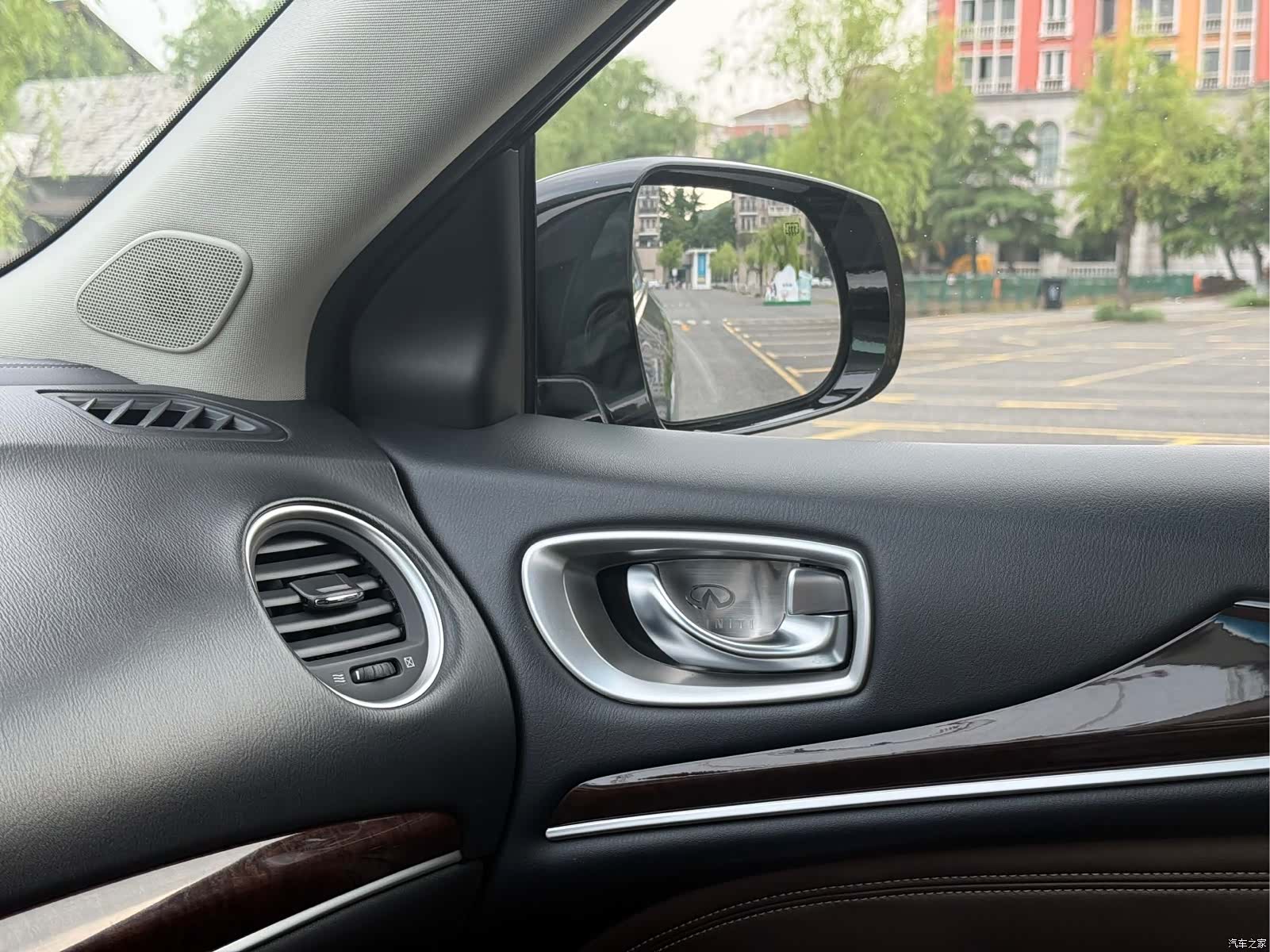 Infiniti QX60, 2017 16