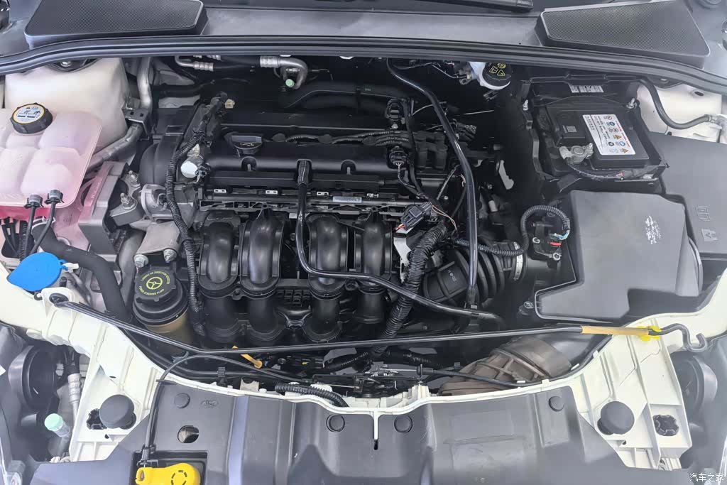 Ford Focus, 2013 10