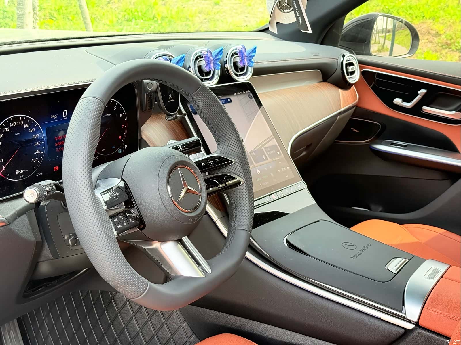Mercedes-Benz GLC, 2025 6
