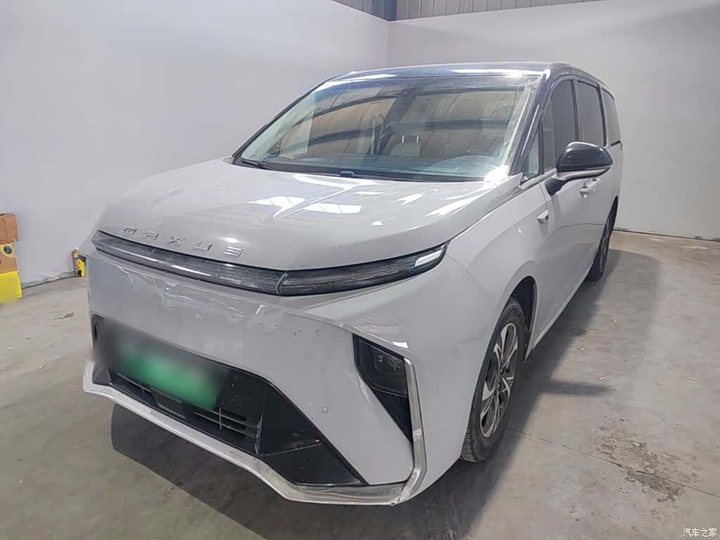 Maxus 9, 2023 1