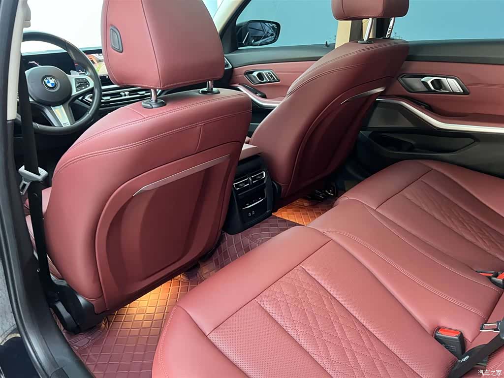 BMW 3 Series, 2023 14