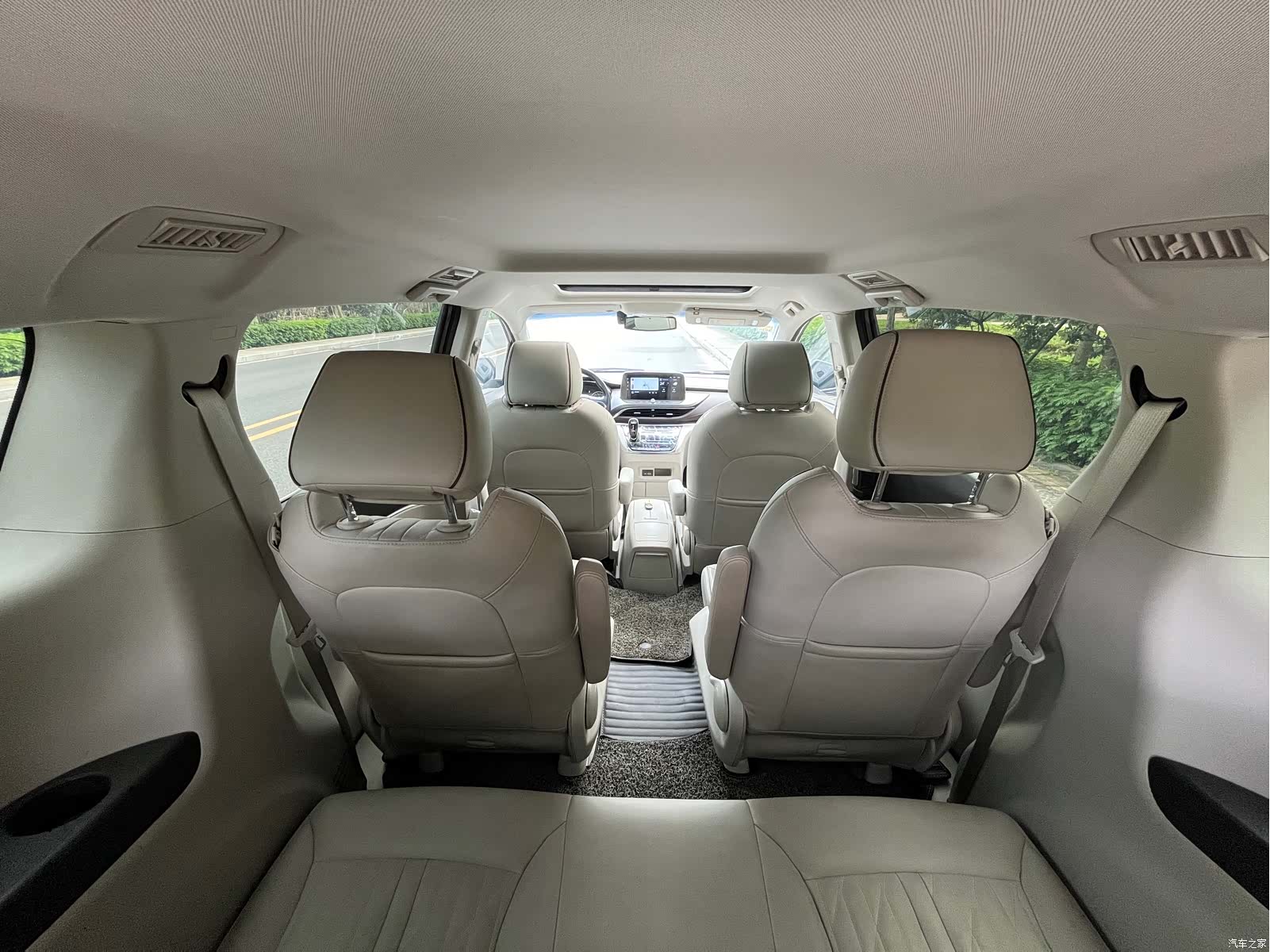 Buick GL8, 2022 18