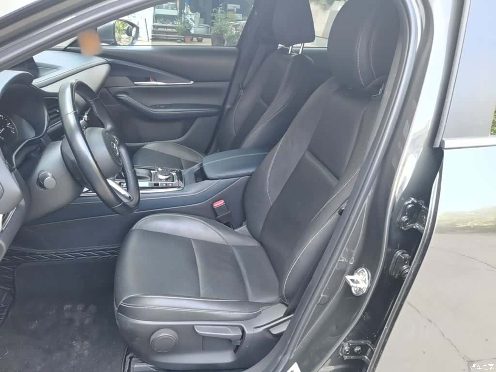 Mazda CX-30, 2022 15