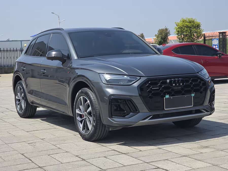 Audi Q5L 2024, фото 3