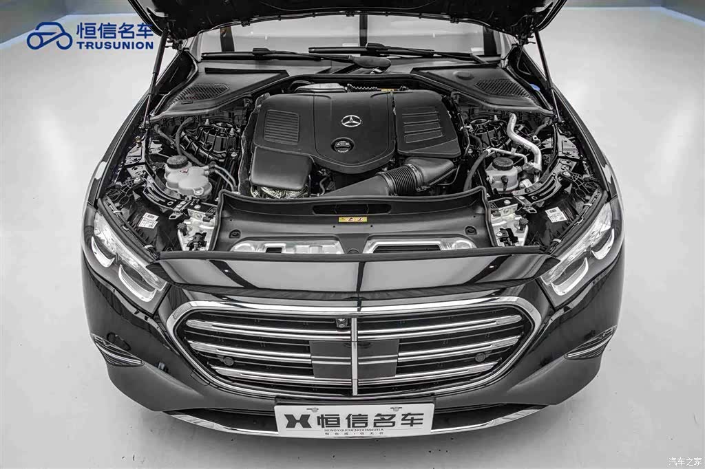 Mercedes-Benz E-Class, 2025 21