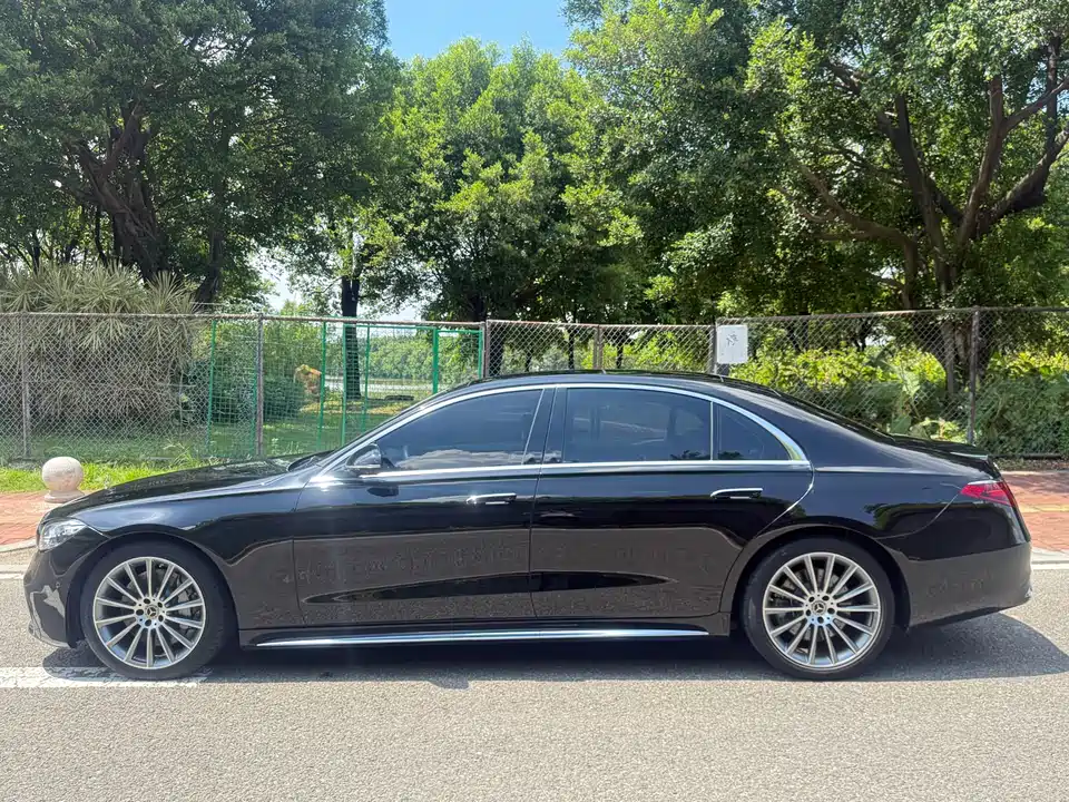 Mercedes-Benz S-class
