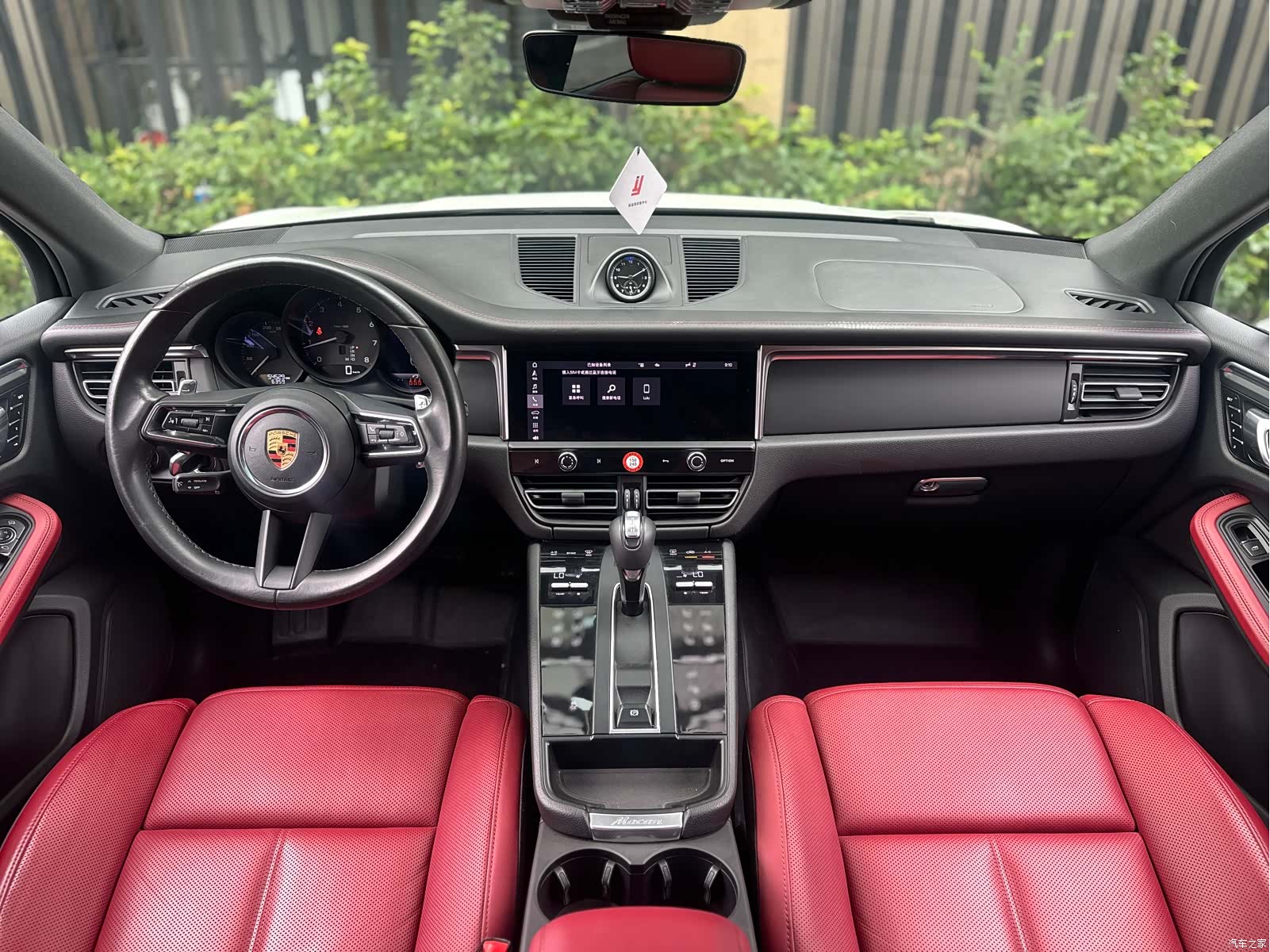 Porsche Macan, 2022 14