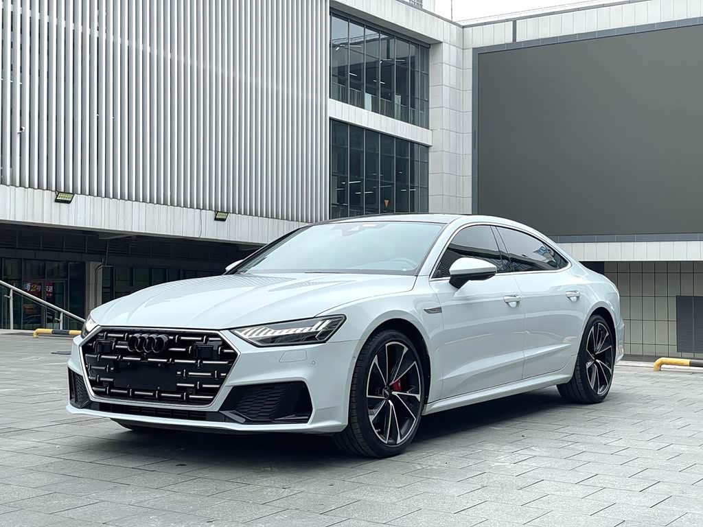 Audi A7L