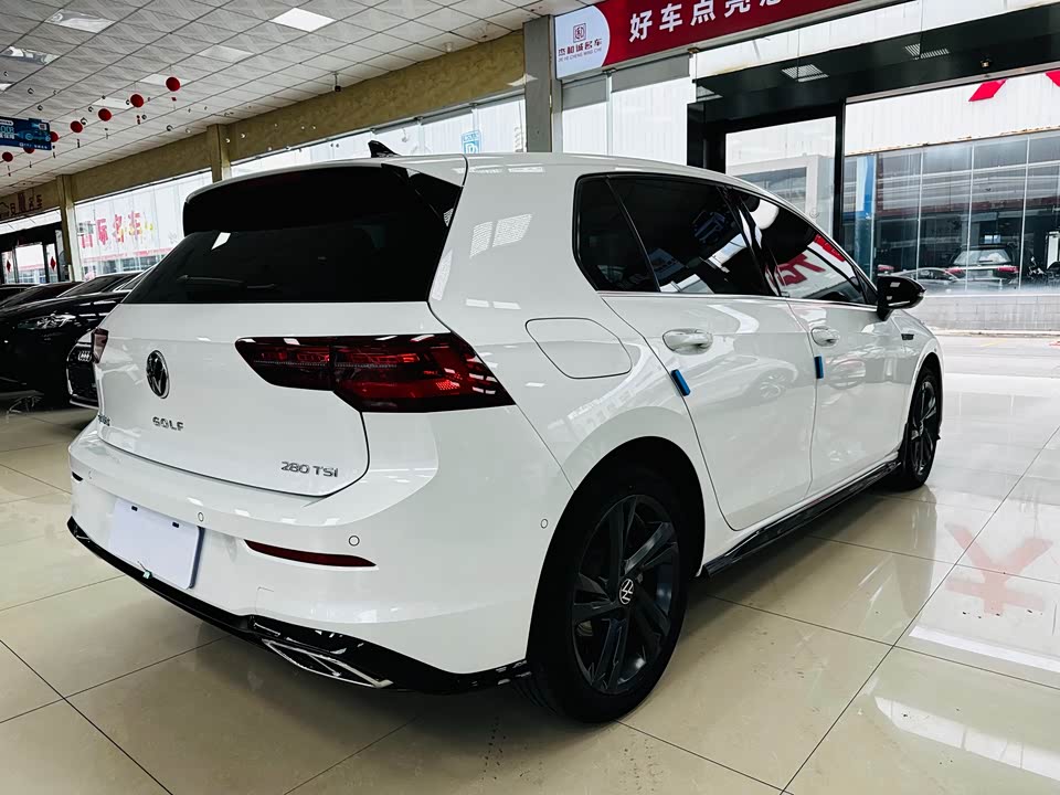 Volkswagen golf