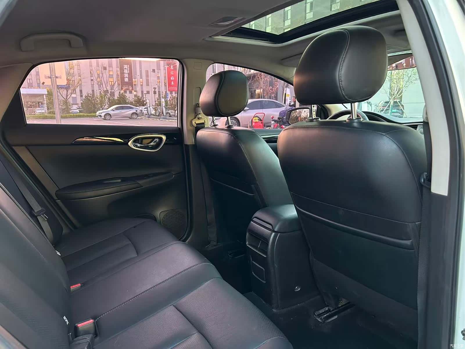 Nissan Sylphy, 2018 7