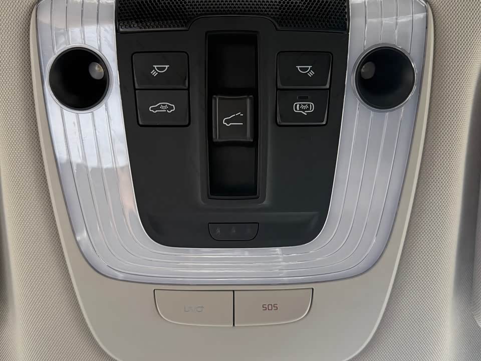 Kia K5 Kia K5