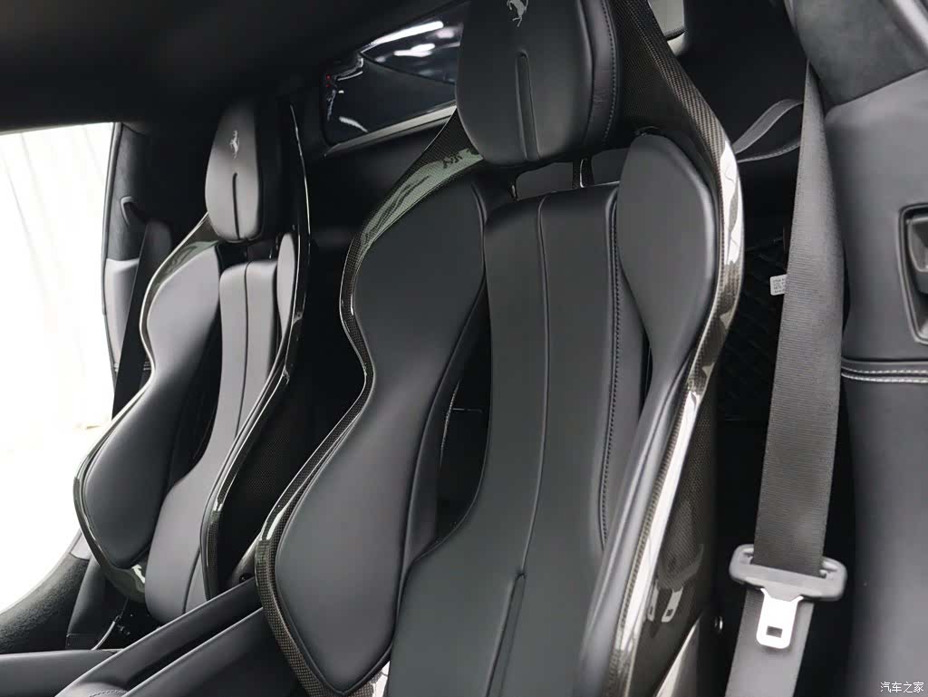 Ferrari 296, 2024 3