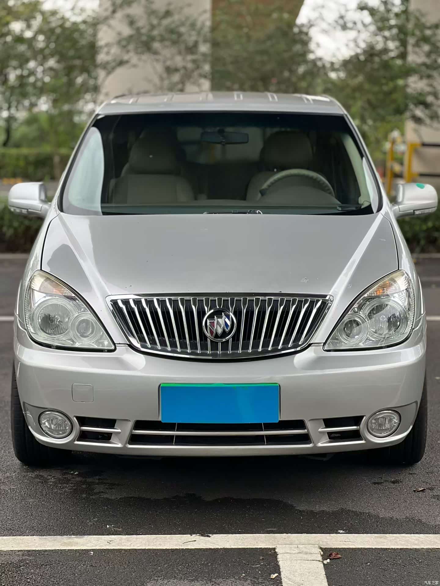 Buick GL8, 2015 3
