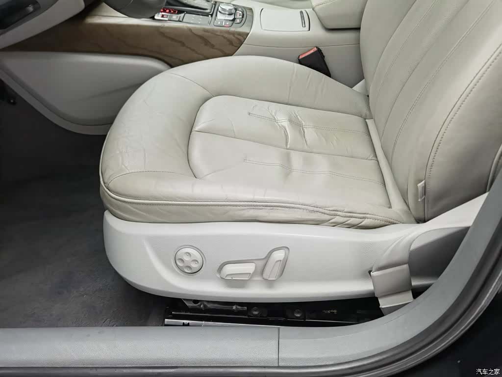 Audi A6L, 2014 20