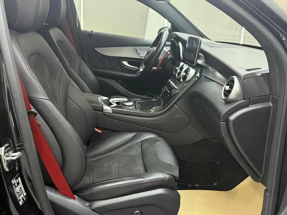 Mercedes-Benz GLC Coupe AMG