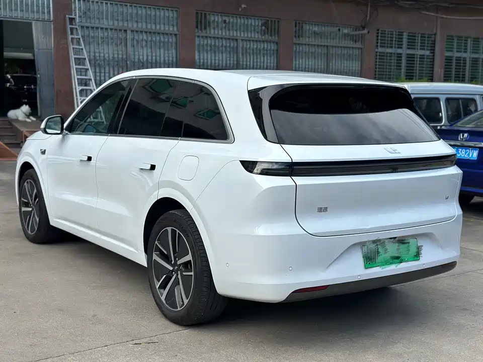 Li Auto Ideal L6