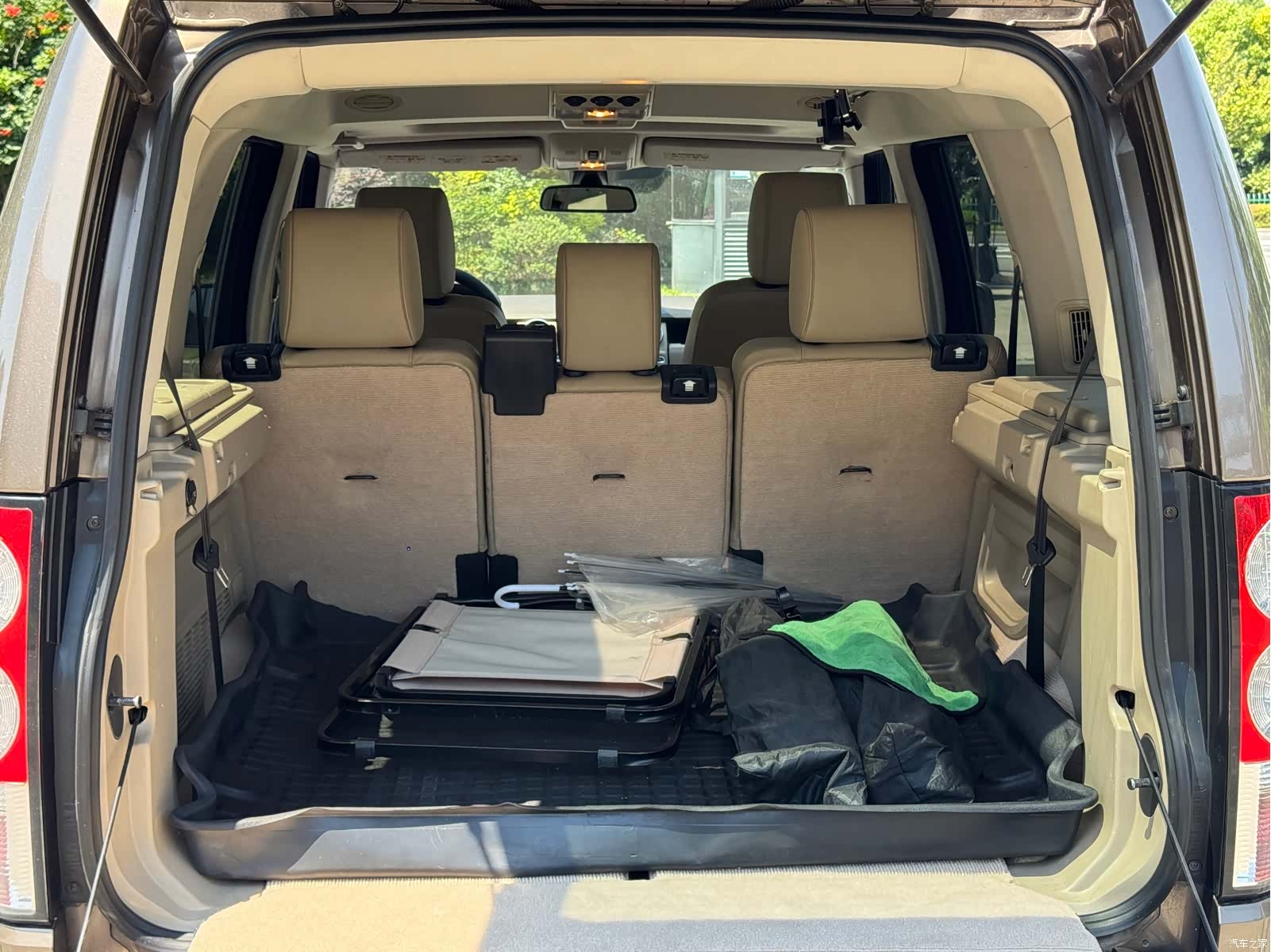 Land Rover Discovery, 2010 7