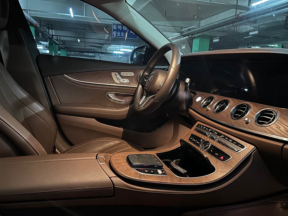 Mercedes-Benz E-class Mercedes-Benz E-class
