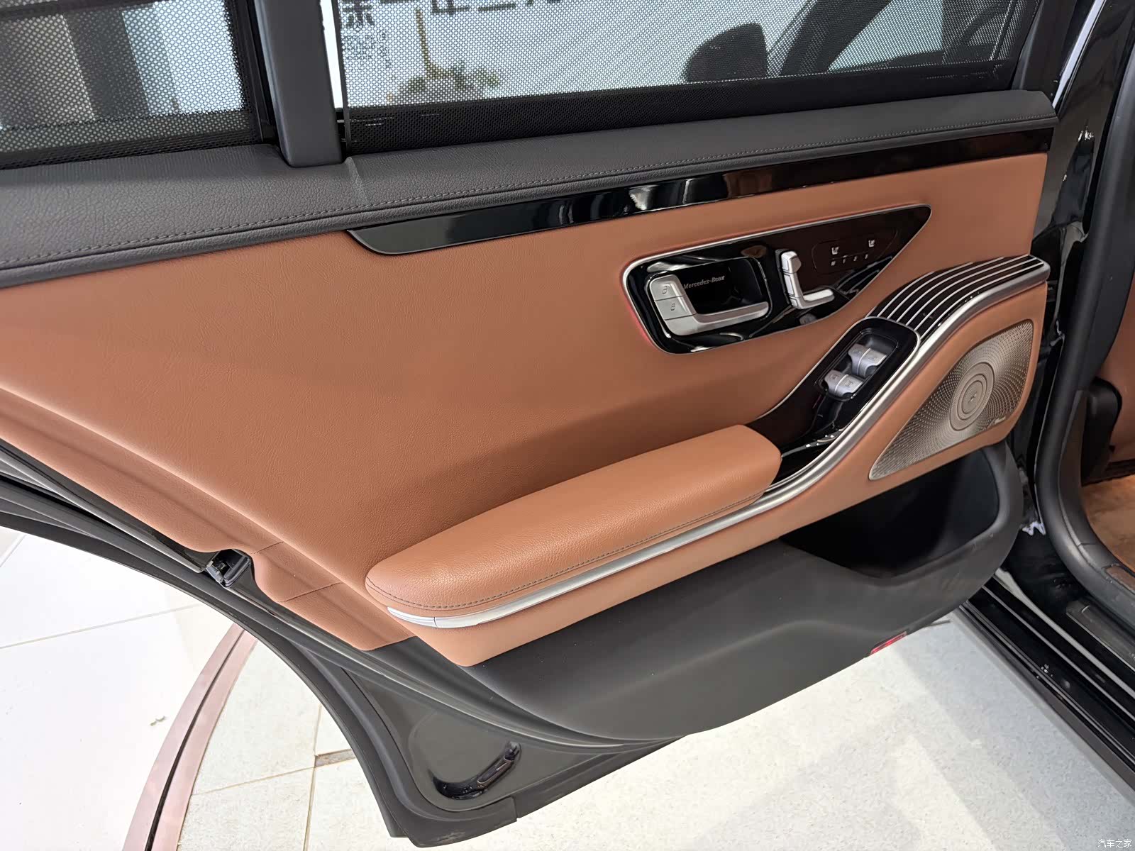 Mercedes-Benz S-Class, 2022 22