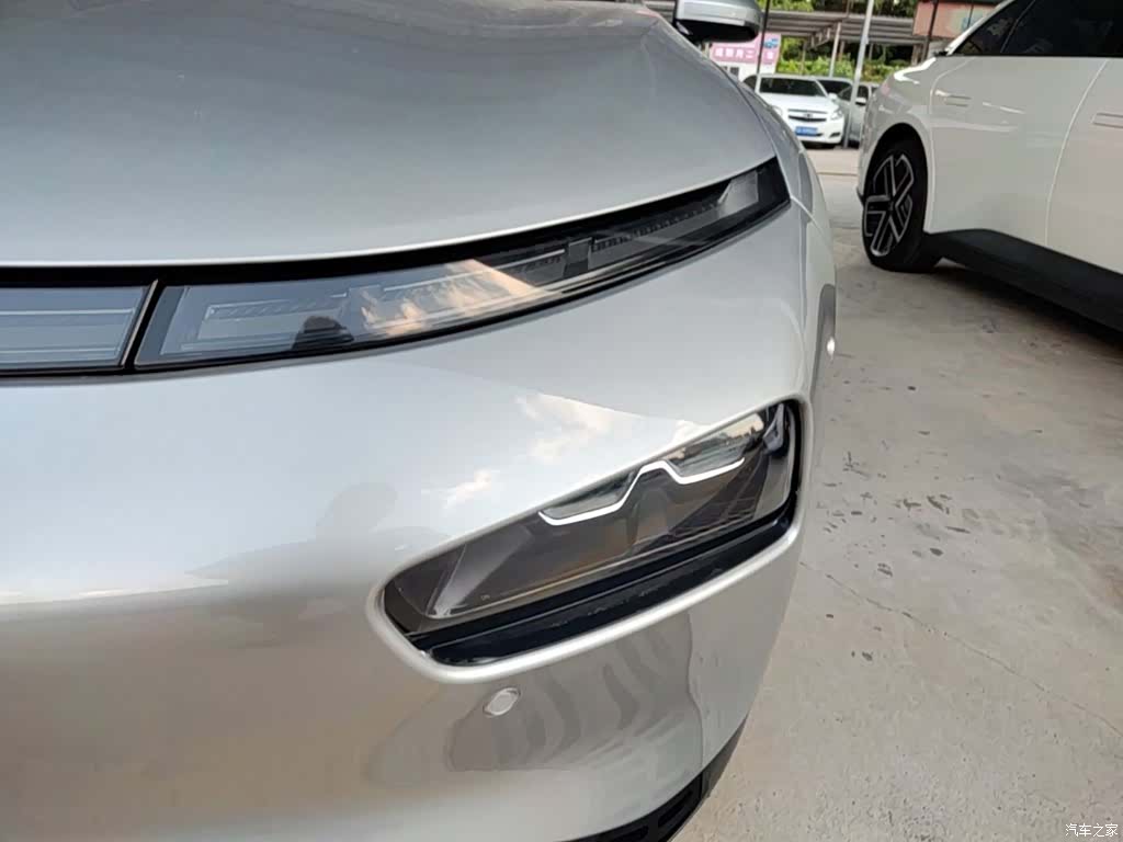 Xpeng P7, 2021 24