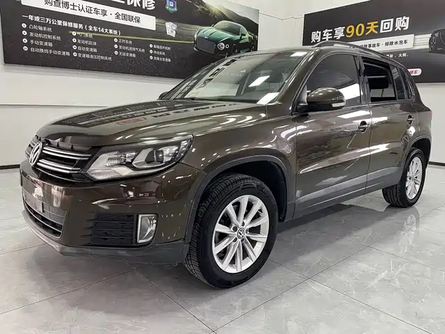 Volkswagen Tiguan 2017 — купить из Китая под заказ