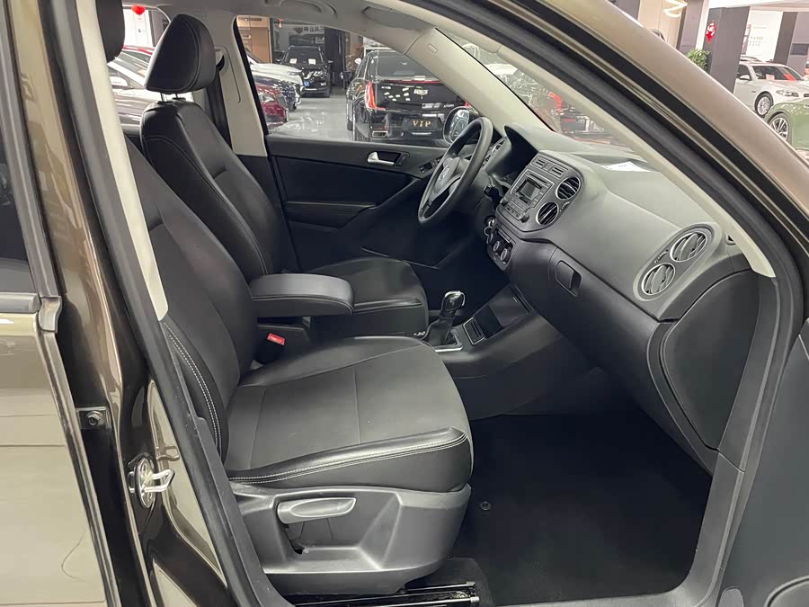 Volkswagen Tiguan 2017, фото 8