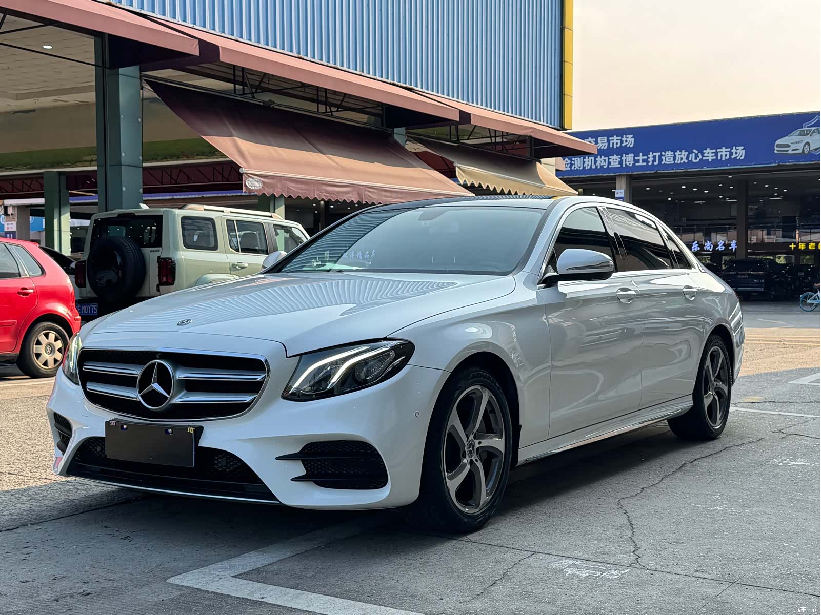 Mercedes-Benz E-Class, 2018 1