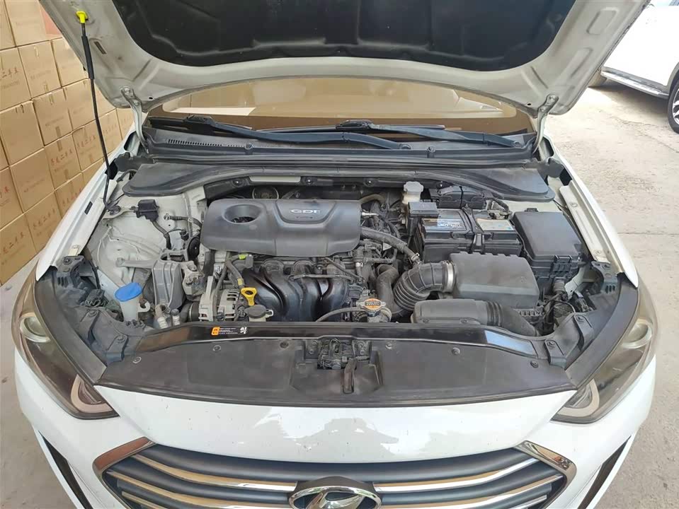 Hyundai Lead