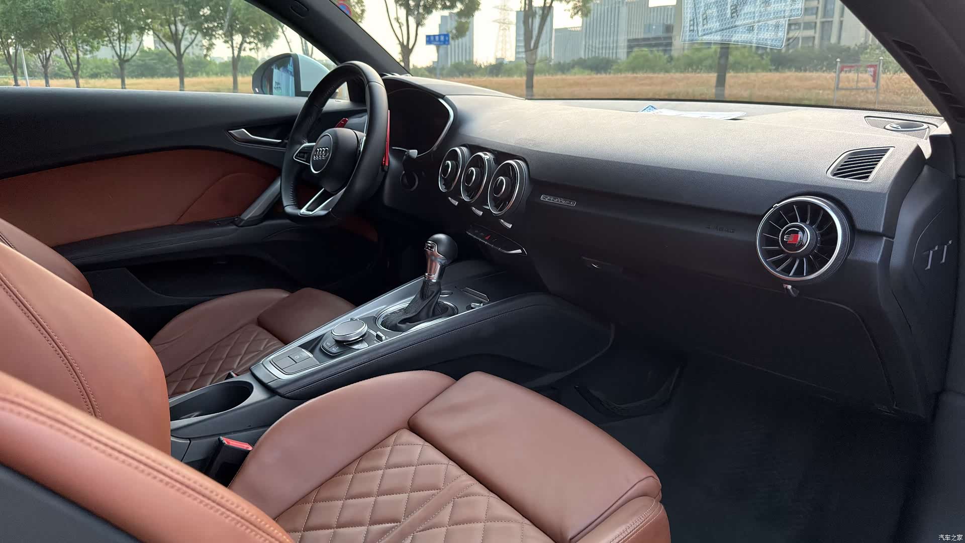 Audi TT, 2016 9