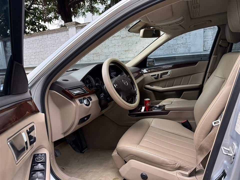 Mercedes-Benz E-class Mercedes-Benz E-class