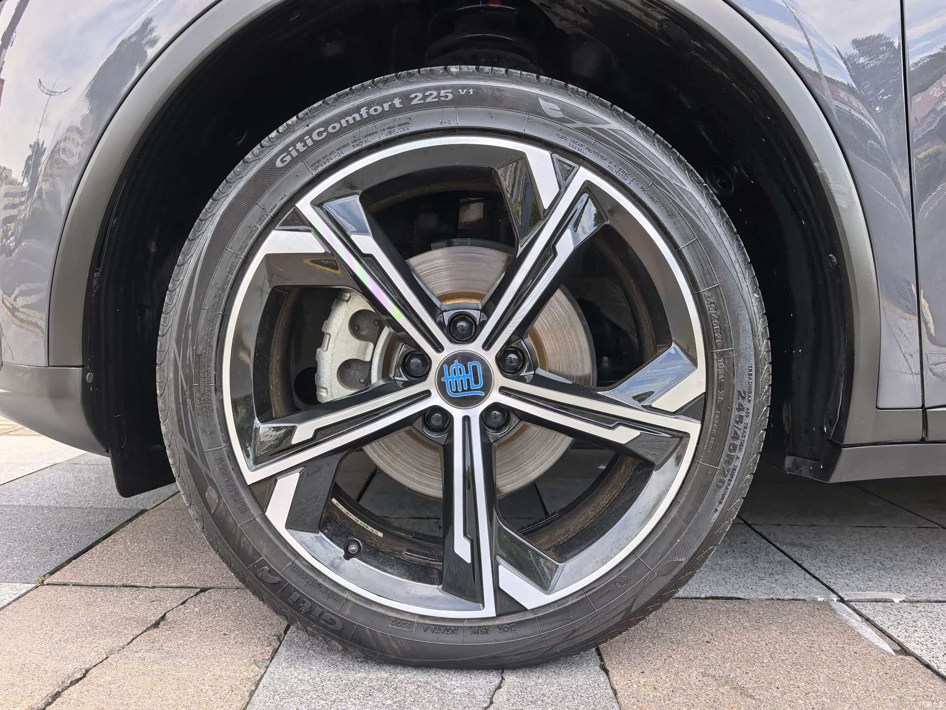 BYD Tang, 2023 19