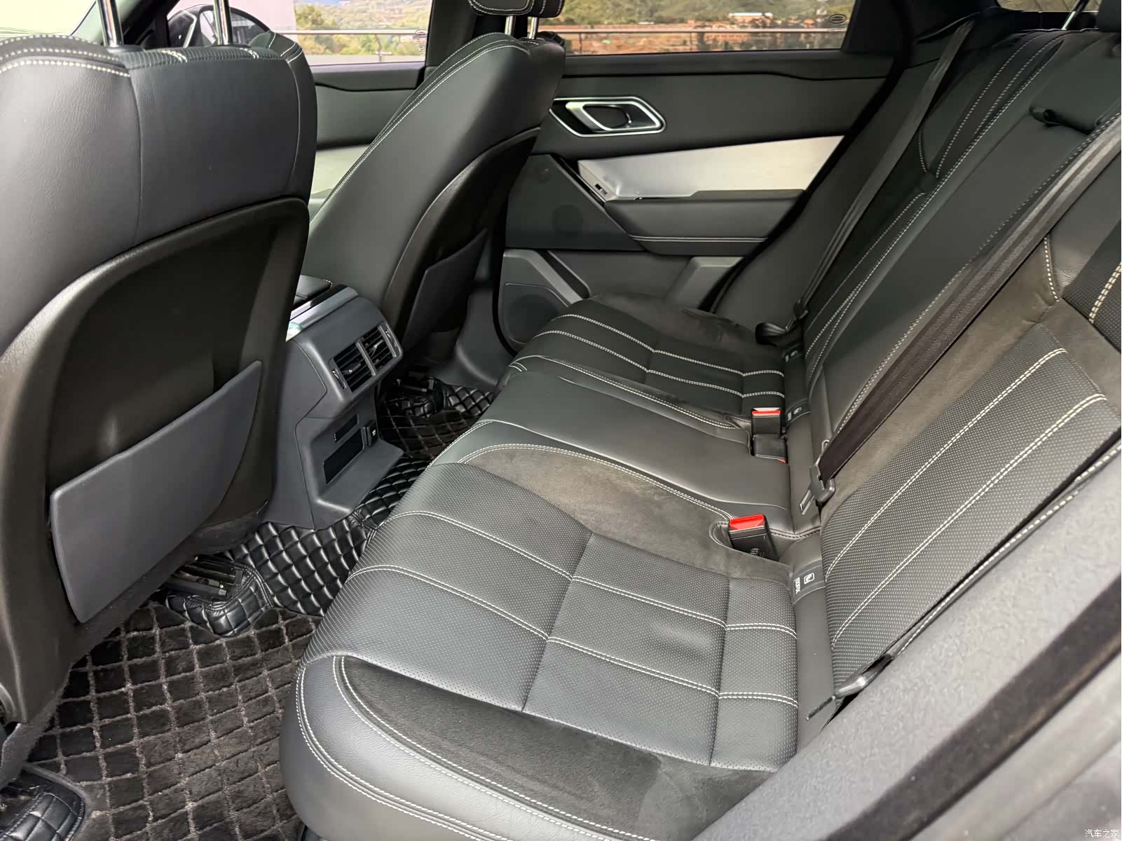 Land Rover Range Rover, 2019 32