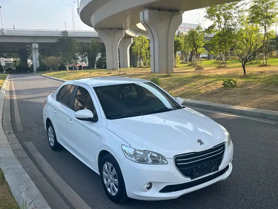 Peugeot 301